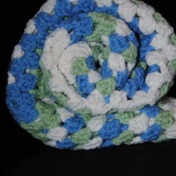 Crochet Blue, White, and Green Baby Blanket/New - Picture 4 of 4